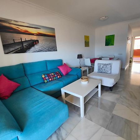 Apartamento Cerca De La Playa Con Piscina 푸엔히롤라 외부 사진