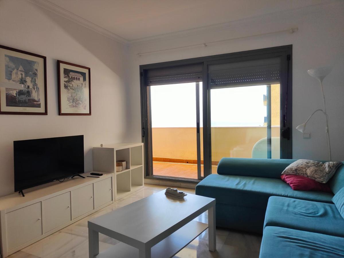 Apartamento Cerca De La Playa Con Piscina 푸엔히롤라 외부 사진