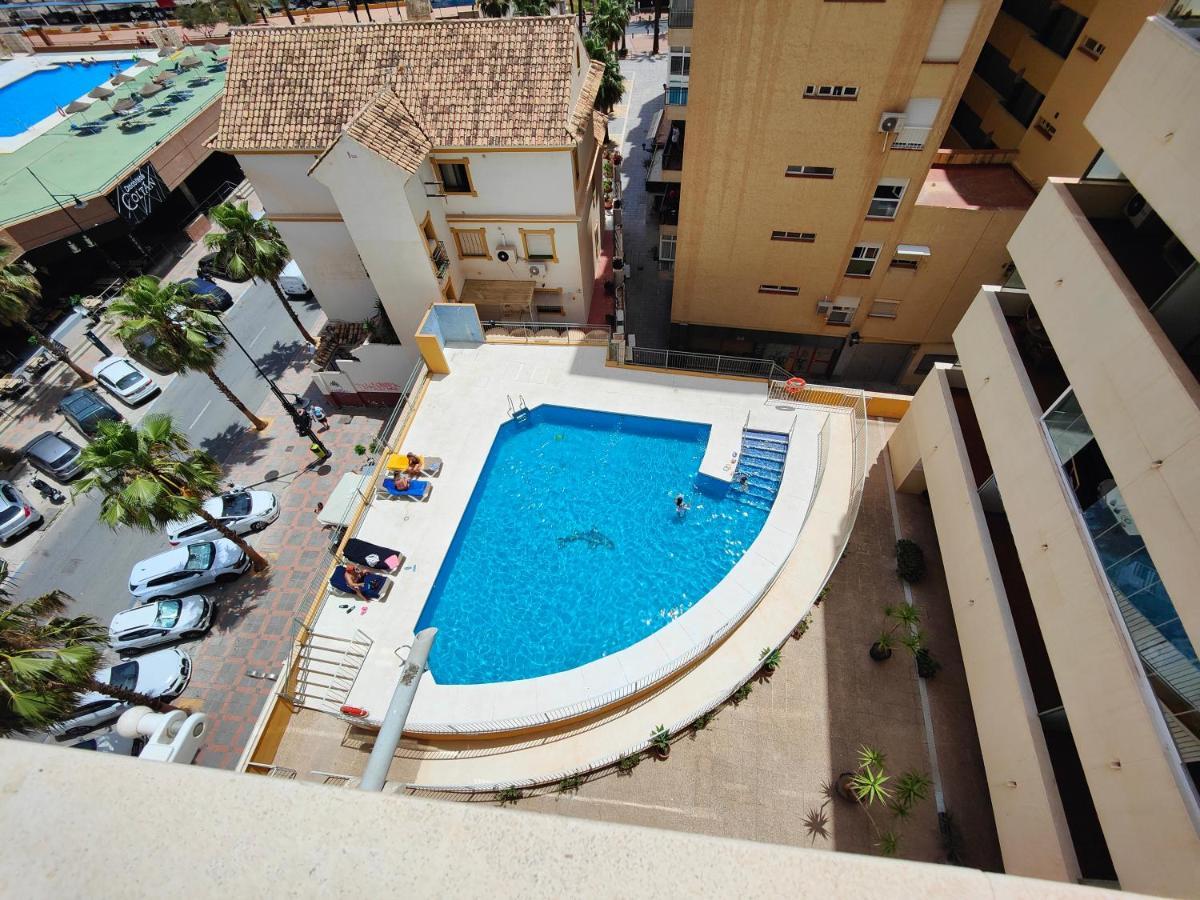 Apartamento Cerca De La Playa Con Piscina 푸엔히롤라 외부 사진