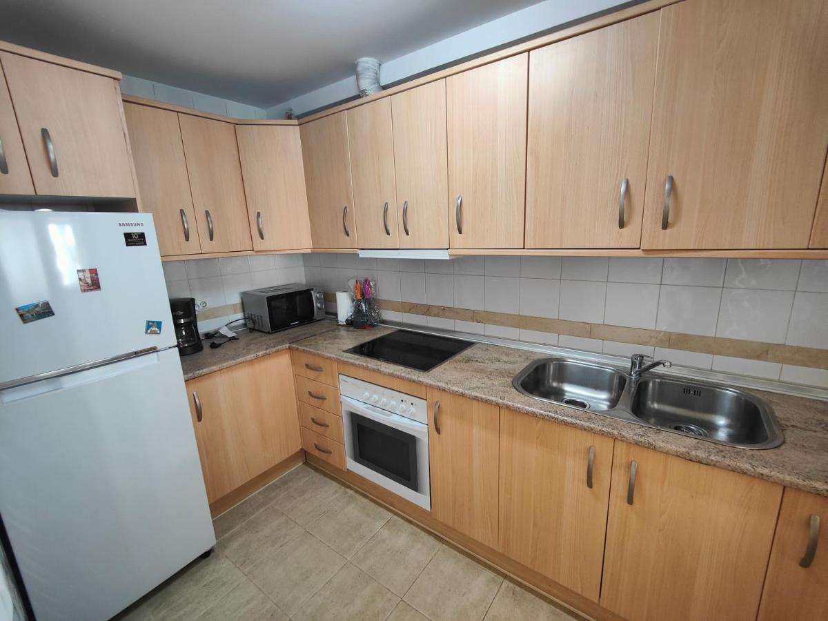 Apartamento Cerca De La Playa Con Piscina 푸엔히롤라 외부 사진