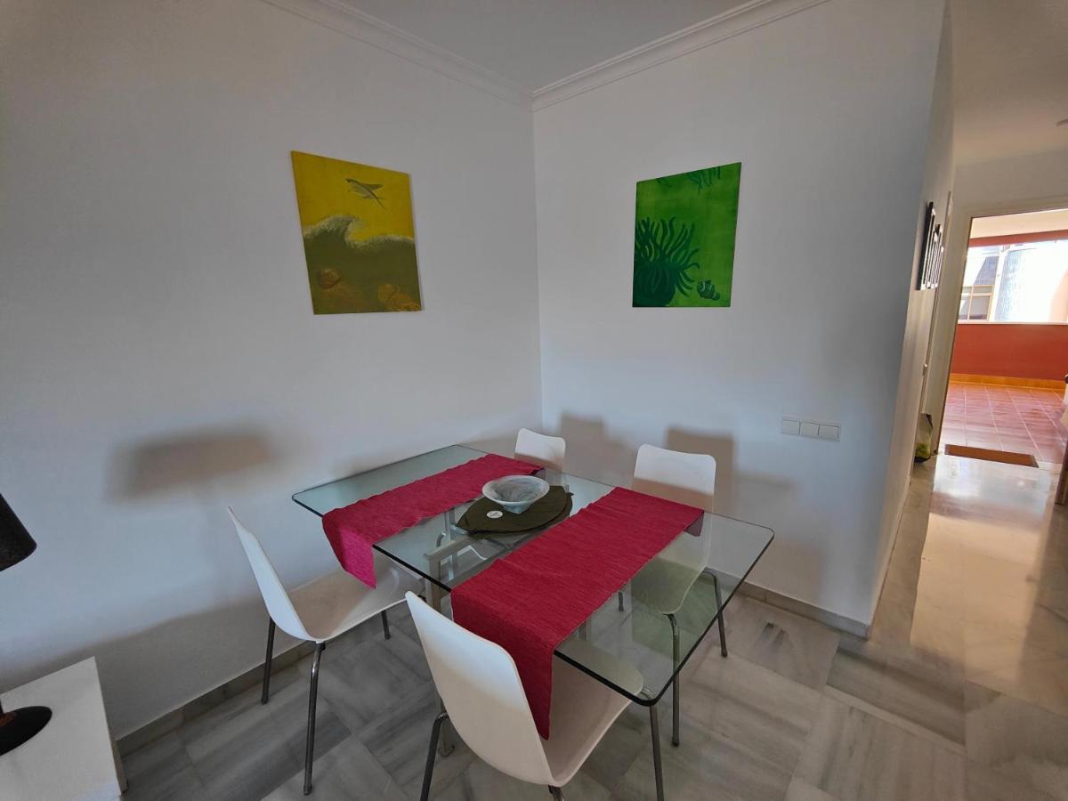 Apartamento Cerca De La Playa Con Piscina 푸엔히롤라 외부 사진